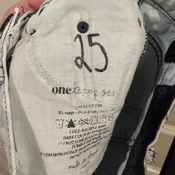 One Teaspoon Leopard Animal Print Distressed Denim Shorts Size 25 - Picture 5 of 5